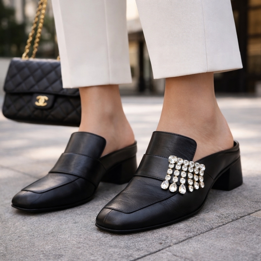 Stuart Weitzman Black Leather Crystal Embellished Mule Heels Slip-On Loafers 5.5